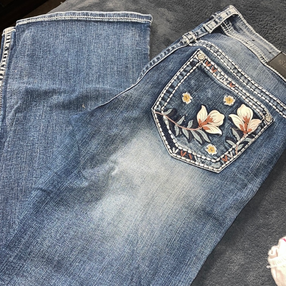 Shyanne woman jeans